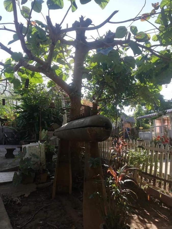 Lattanavongsa Guesthouse And Bungalows บ้านงอยเหนือ ภายนอก รูปภาพ