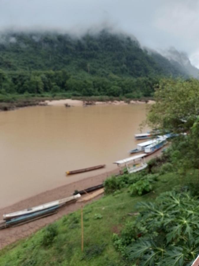 Lattanavongsa Guesthouse And Bungalows บ้านงอยเหนือ ภายนอก รูปภาพ