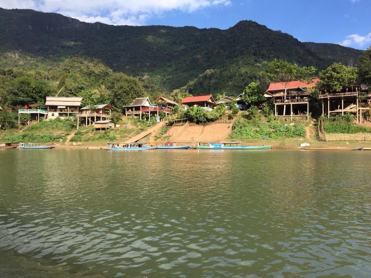 Lattanavongsa Guesthouse And Bungalows บ้านงอยเหนือ ภายนอก รูปภาพ