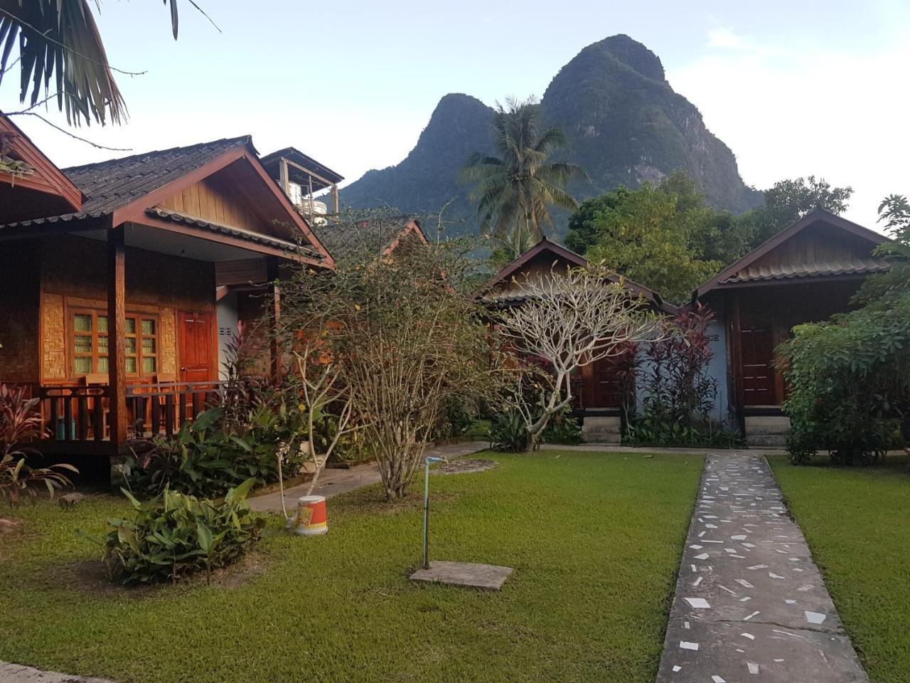 Lattanavongsa Guesthouse And Bungalows บ้านงอยเหนือ ภายนอก รูปภาพ
